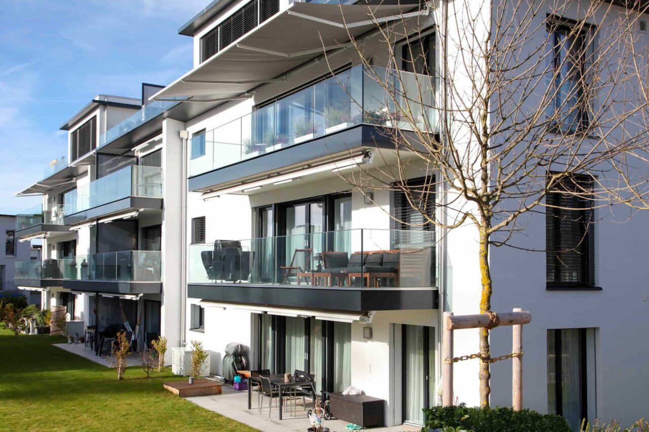 weber-metall-balkon-metallbau-glas